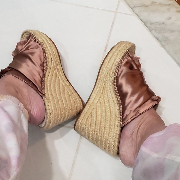 Wedges in Pink  "Odele "Platform Wedges - Picture 7 of 16